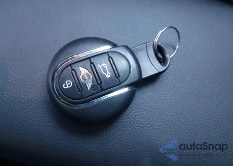 2014 Mini Hardtop Cooper S из США, поврежденный, VIN WMWXM7C51ET731834